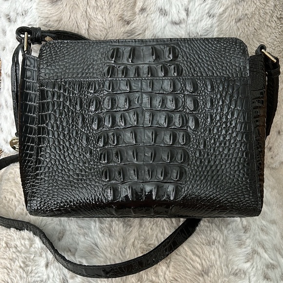 Brahmin Bags Brahmin Carrie Black Melbourne Crossbody In Euc Poshmark